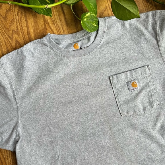 Carhartt Pocket Tee. 

Large. - Picture 4 of 5